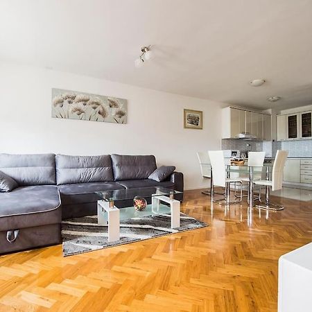 Apartment Jully Podstrana Eksteriør bilde