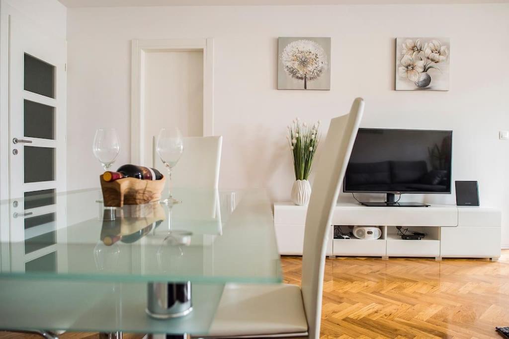 Apartment Jully Podstrana Eksteriør bilde