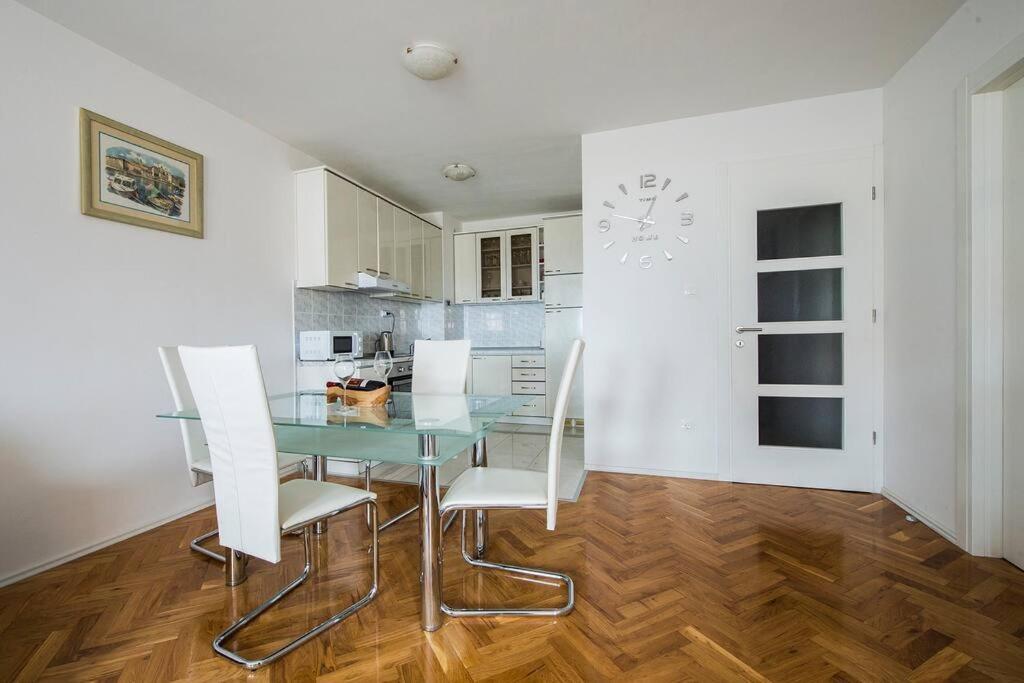 Apartment Jully Podstrana Eksteriør bilde