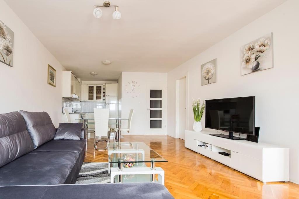 Apartment Jully Podstrana Eksteriør bilde