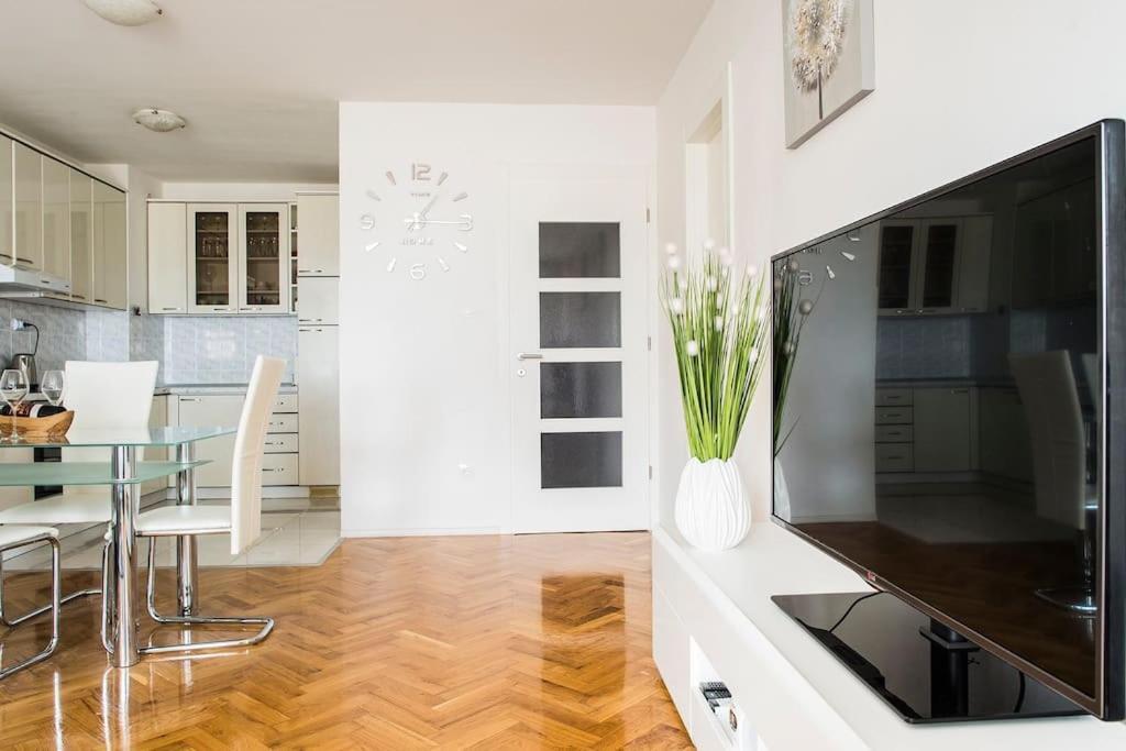 Apartment Jully Podstrana Eksteriør bilde